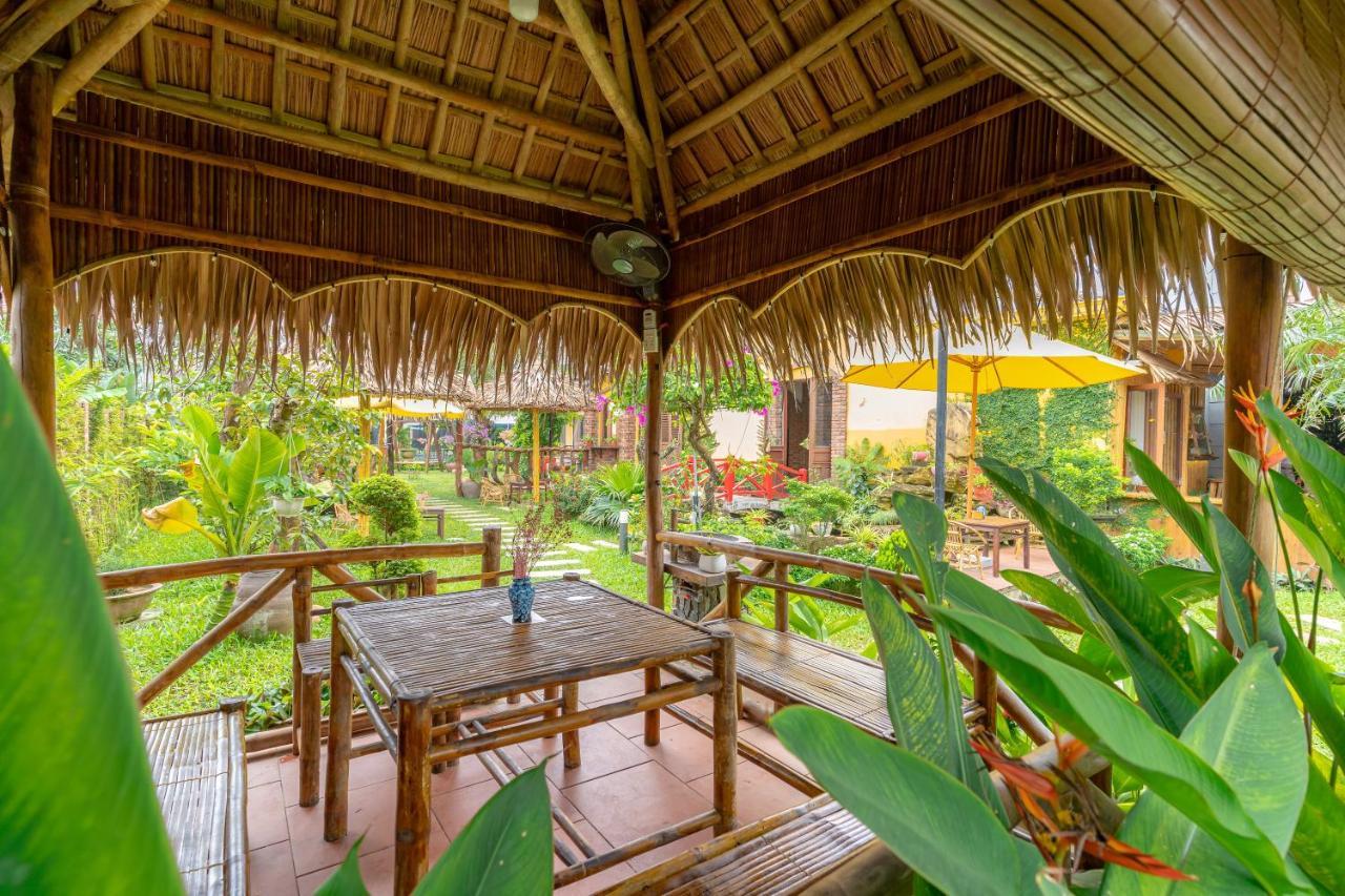 Phoenix Hotel Pool Villa Хойан Экстерьер фото