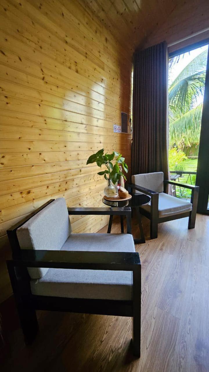 Phoenix Hotel Pool Villa Хойан Экстерьер фото